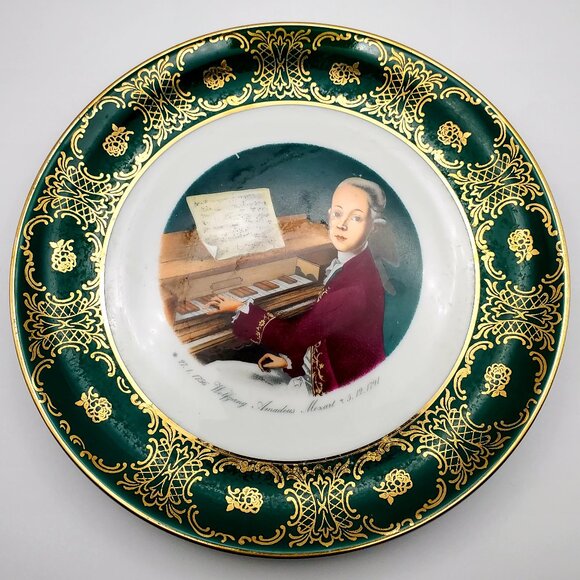 Vintage Collector's Plate MOZART Image Gold Brocade Trim Dresser Jewellery Tray - Picture 1 of 6